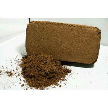 Кокосовый субстрат PRO20 для клубники и цветов (20% чипсы, 80% торф) (Grond Meester)