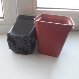 Горшок для рассады квадратный 15*15*15_3 л Kloda